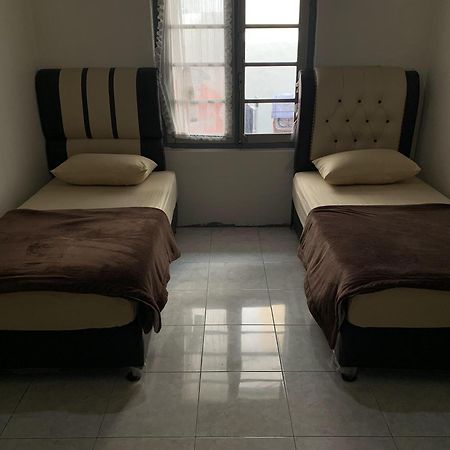 Bukittinggi Homestay Extérieur photo