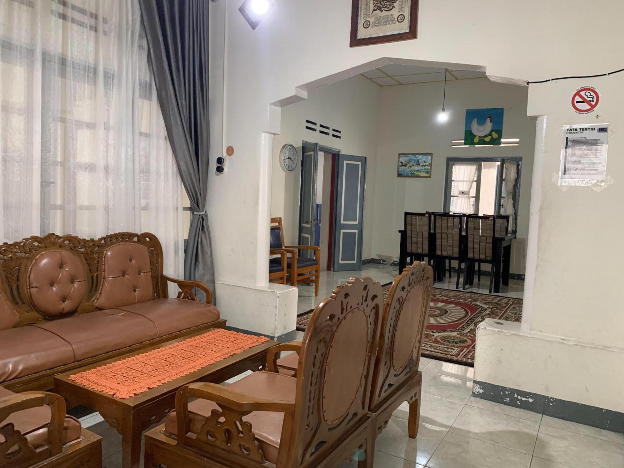 Bukittinggi Homestay Extérieur photo